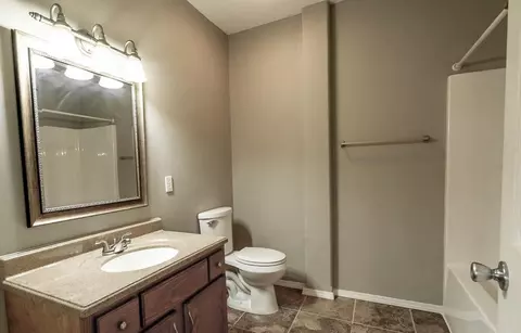 4461 N Branavy Ave, Springfield, MO 65803 photo 26