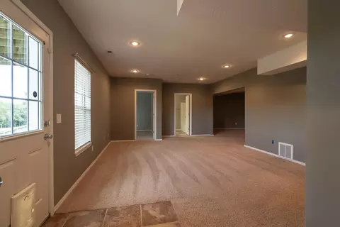 4461 N Branavy Ave, Springfield, MO 65803 photo 34