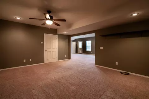 4461 N Branavy Ave, Springfield, MO 65803 photo 37