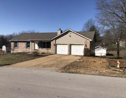 1747 Kristi Ln, Pacific, MO 63069 photo 2