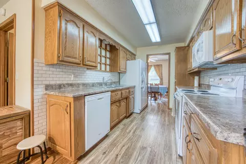 706 N 37th St, Nixa, MO 65714 photo 15