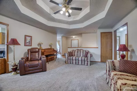 706 N 37th St, Nixa, MO 65714 photo 5