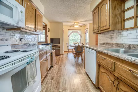 706 N 37th St, Nixa, MO 65714 photo 13
