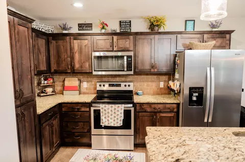 1202 Amanda Ave, Monett, MO 65708 photo 5