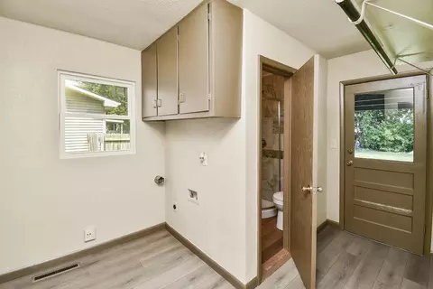 516 S Belcrest Ave, Springfield, MO 65802 photo 28