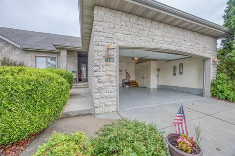 2401 W Deerbrooke Trl, Ozark, MO 65721 photo 3