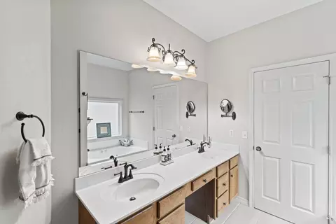 803 E Spring Dr, Ozark, MO 65721 photo 13