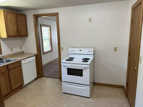 2001 W Thoman St, Springfield, MO 65803 photo 7