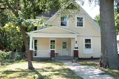 1613 N Missouri Ave, Springfield, MO 65803