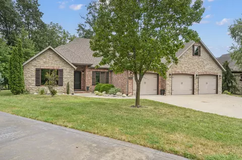 8409 Cottage Ln, Nixa, MO 65714 photo 3
