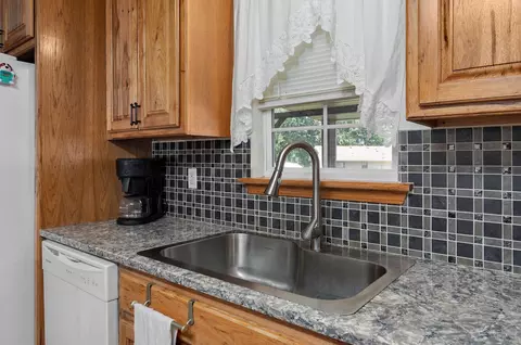 1004 N 11th Ave, Ozark, MO 65721 photo 9