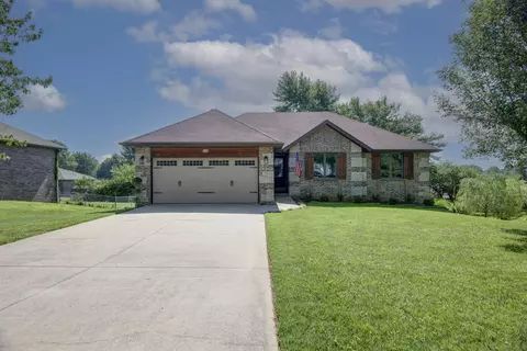812 Barwick Pl, Willard, MO 65781 photo 3