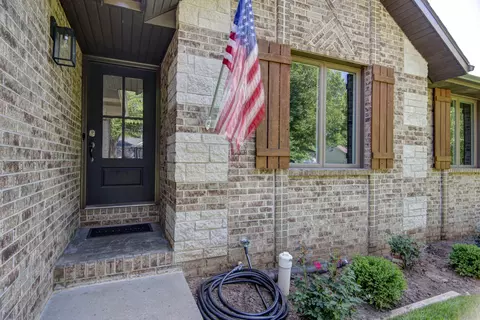 812 Barwick Pl, Willard, MO 65781 photo 5
