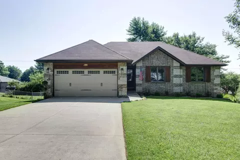 812 Barwick Pl, Willard, MO 65781 photo 2