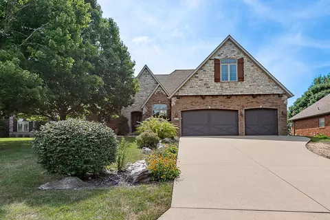 6172 S Riverbend Rd, Springfield, MO 65810 photo 2