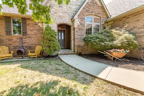 6172 S Riverbend Rd, Springfield, MO 65810 photo 4