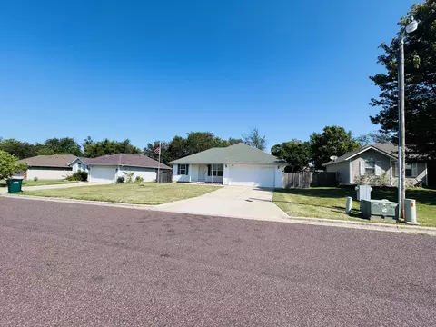 200 Kingsley Dr, Monett, MO 65708 photo 20