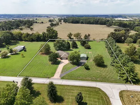 111 N Bessie Dr, Ozark, MO 65721 photo 32