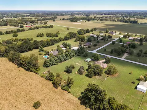 111 N Bessie Dr, Ozark, MO 65721 photo 34