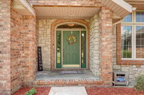 111 N Bessie Dr, Ozark, MO 65721 photo 3