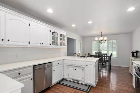 111 N Bessie Dr, Ozark, MO 65721 photo 10