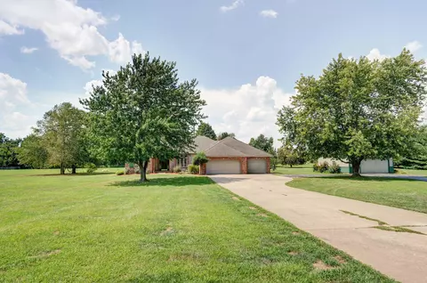 111 N Bessie Dr, Ozark, MO 65721 photo 42