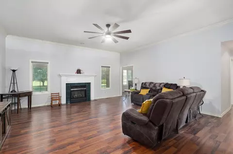 111 N Bessie Dr, Ozark, MO 65721 photo 5
