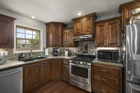 846 E Meadow Garden Ct, Nixa, MO 65714 photo 16