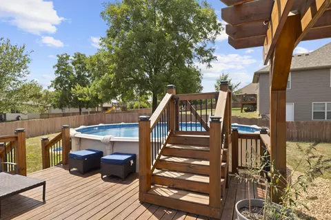 846 E Meadow Garden Ct, Nixa, MO 65714 photo 4