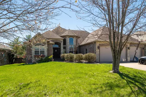 4428 E Ambrose Dr, Springfield, MO 65802 photo 1