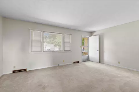 742 N Burton Ave, Springfield, MO 65802 photo 3