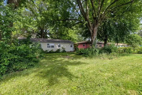 742 N Burton Ave, Springfield, MO 65802 photo 17