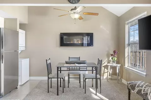 Dining - 27 Fall Creek Dr #6, Branson, MO 65616 photo 1 of 1