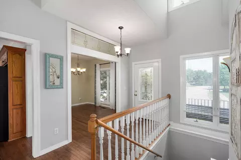 818 E Canterbury St, Springfield, MO 65810 photo 10