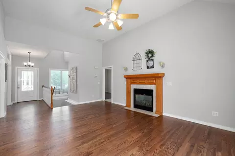 818 E Canterbury St, Springfield, MO 65810 photo 7