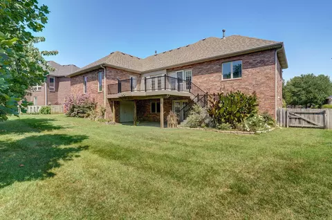 818 E Canterbury St, Springfield, MO 65810 photo 39