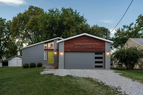 727 W Ildereen St, Springfield, MO 65807