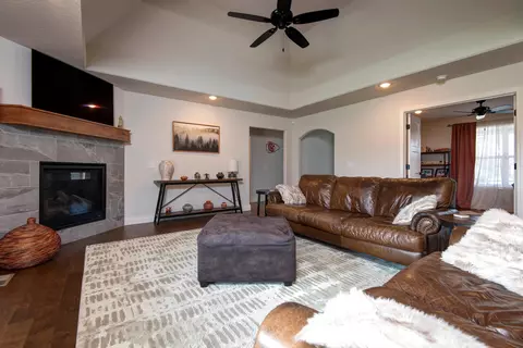 1003 E Tipperary Ct, Nixa, MO 65714 photo 8
