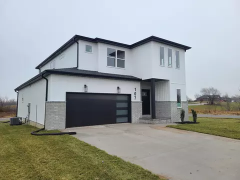 107 E Acacia Cir, Clever, MO 65631 photo 1