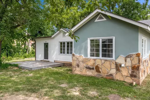509 W College St, Branson, MO 65616 photo 4
