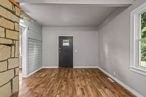 509 W College St, Branson, MO 65616 photo 23