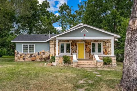 509 W College St, Branson, MO 65616 photo 2