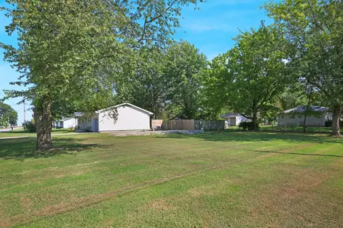 1203 E 10th St, Lamar, MO 64759 photo 37