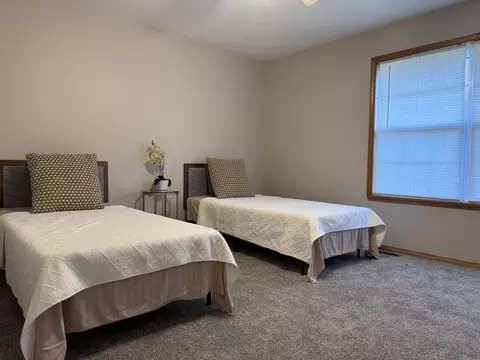 3842 W Creekside Ct, Springfield, MO 65802 photo 9