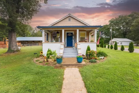 304 Saint Matthew St, Thayer, MO 65791 photo 1
