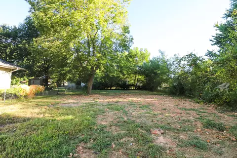 2925 W Lincoln St, Springfield, MO 65802 photo 3