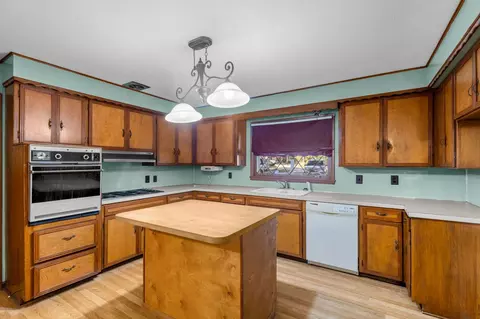 2368 E Seminole St, Springfield, MO 65804 photo 5