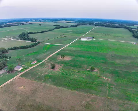 9280 Nova Rd, Carthage, MO 64836 photo 6