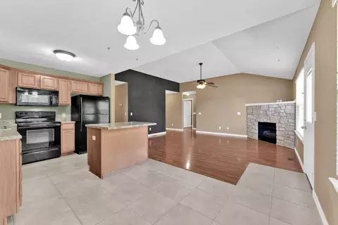 3912 N Grassland Dr, Ozark, MO 65721 photo 9