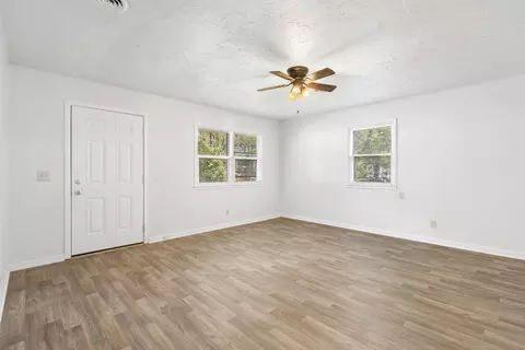 1849 N Tyler Ave, Springfield, MO 65802 photo 4